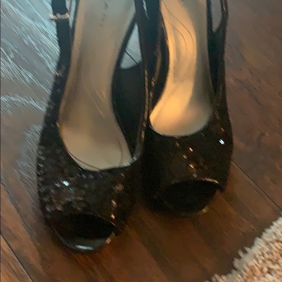 Black sequin heels - Picture 5 of 6